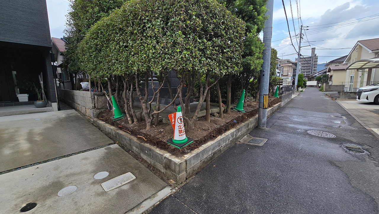 ブロック塀の再構築＋フェンス設置で安心・快適な外構に